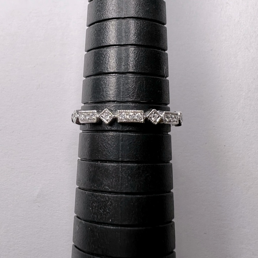 Dainty Bony Levy Ring